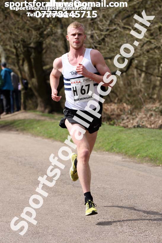 Senior mens 12 Stage Relay, ERRA 12 and 6 Stage Relays, Sutton Coldfield. Photo: David T. Hewitson/Sports for All Pics